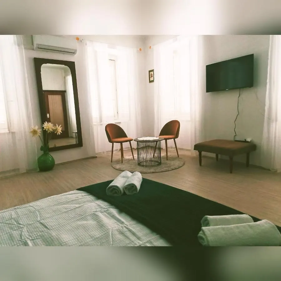 Old City Center Rijeka Apartamento